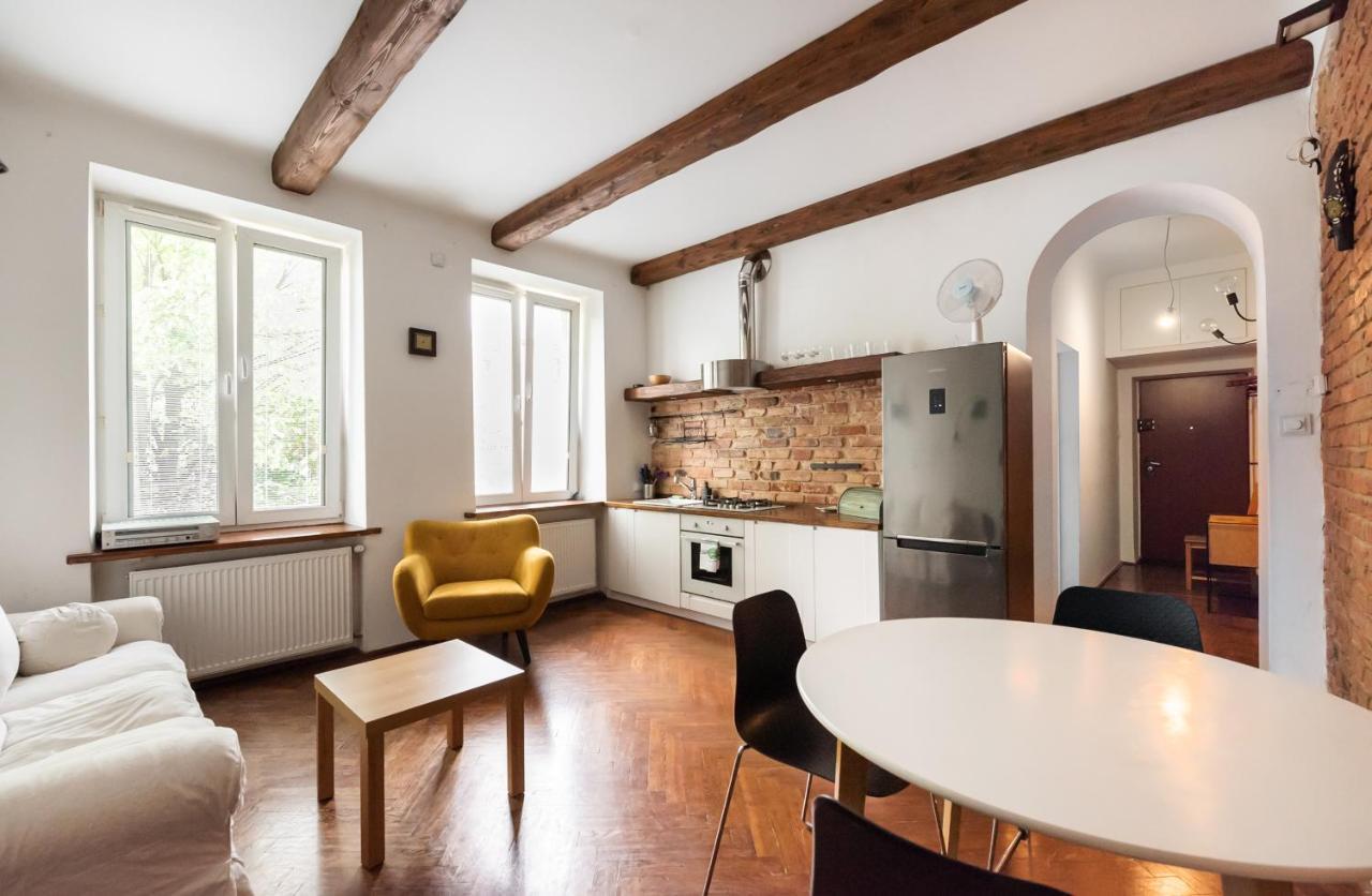 Glogowa Bricks Apartment Варшава Экстерьер фото