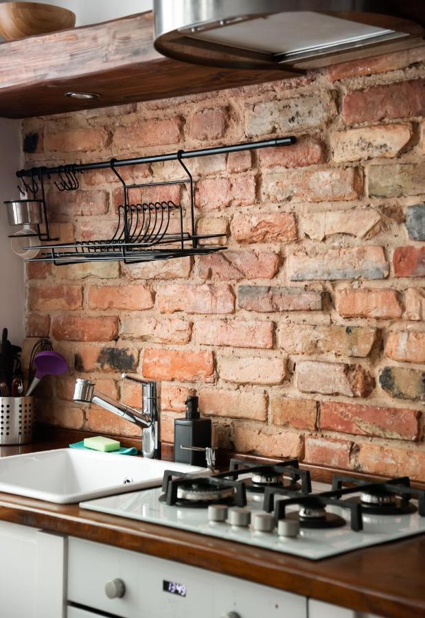 Glogowa Bricks Apartment Варшава Экстерьер фото