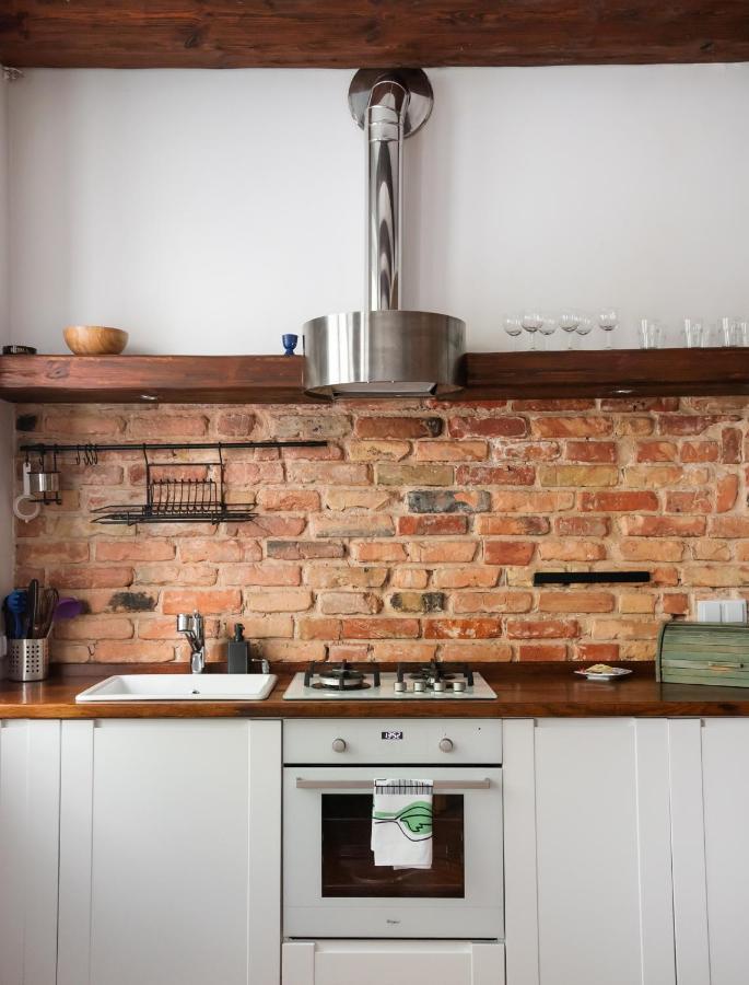 Glogowa Bricks Apartment Варшава Экстерьер фото